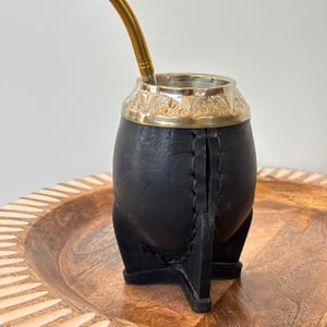 Mate torpedo de cuero
