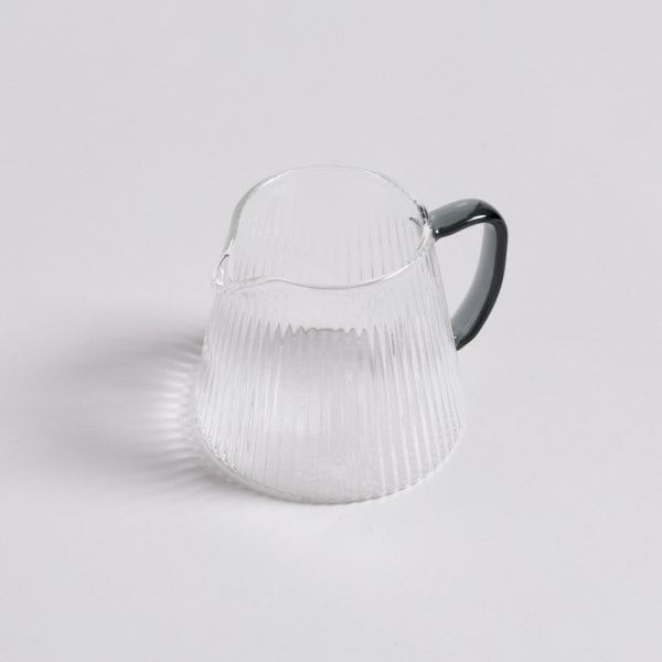 Lecherita de borosilicato